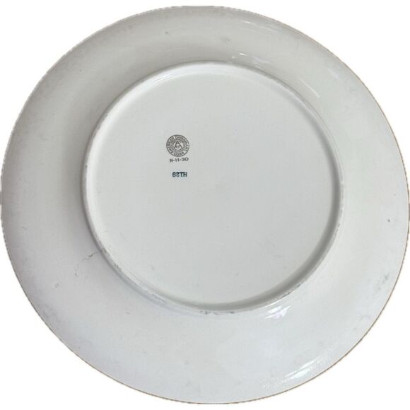 Vintage American Chinaware Spring Dinner Plate
- Mint Green with Gold Rim - Picture 3 of 5